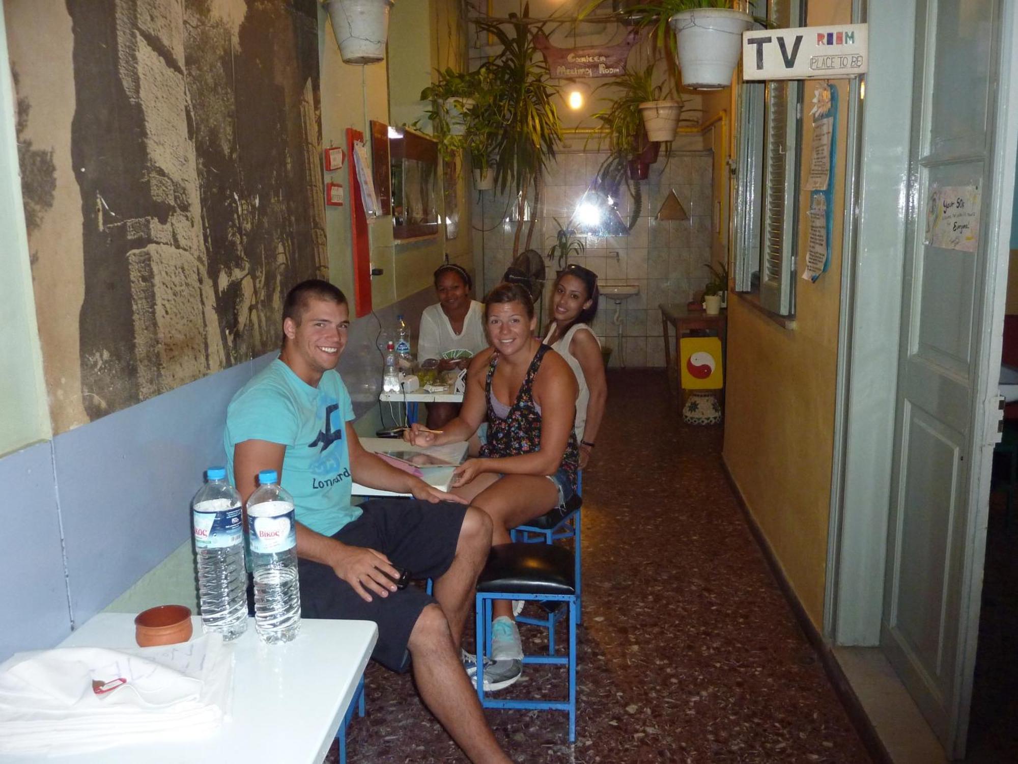 Pagration Youth Hostel Ateny Zewnętrze zdjęcie