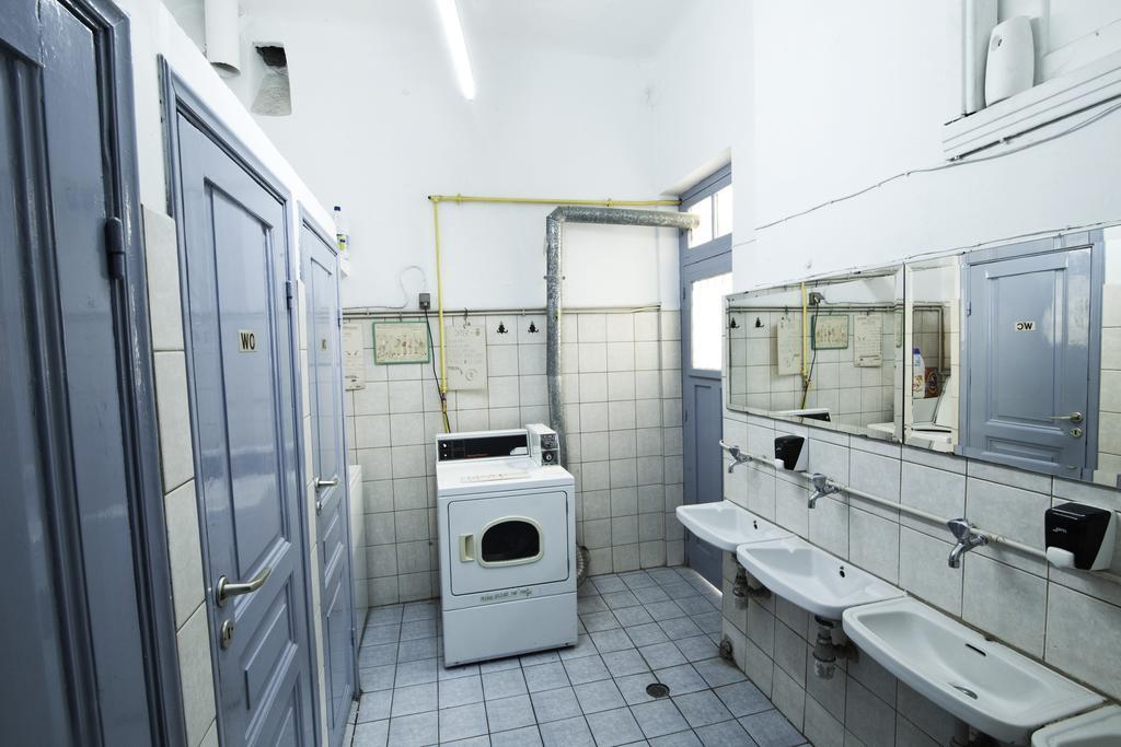 Pagration Youth Hostel Ateny Zewnętrze zdjęcie