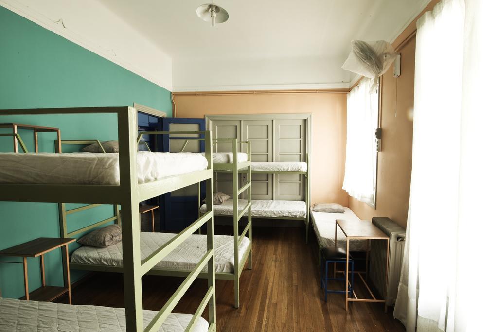 Pagration Youth Hostel Ateny Zewnętrze zdjęcie
